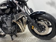 Yamaha XJR1300 XJR 1300 16