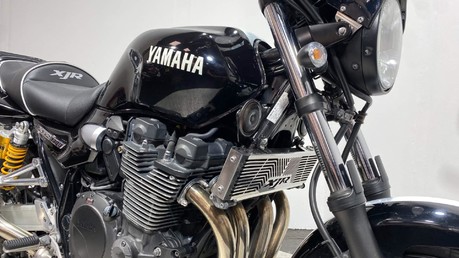 Yamaha XJR1300 XJR 1300 19