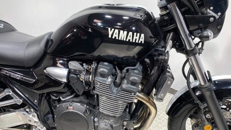 Yamaha XJR1300 XJR 1300 20