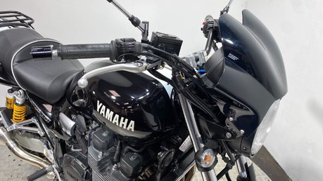 Yamaha XJR1300 XJR 1300 21