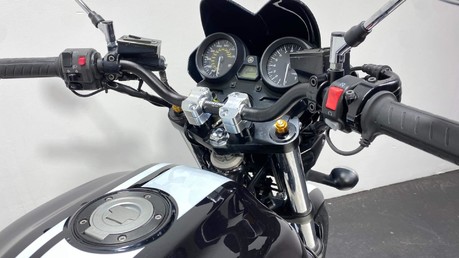 Yamaha XJR1300 XJR 1300 27