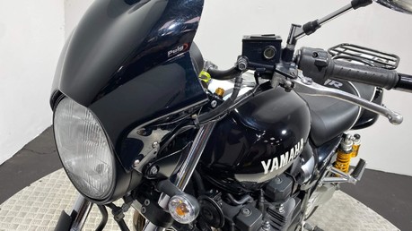 Yamaha XJR1300 XJR 1300 37