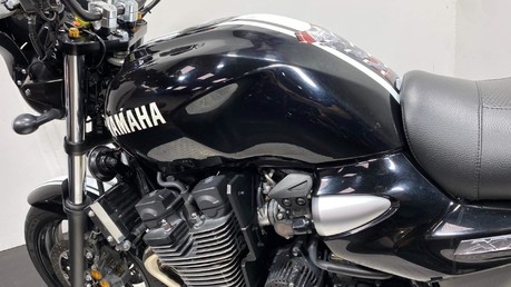 Yamaha XJR1300 XJR 1300 54