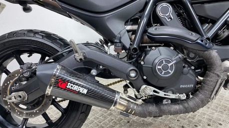 Ducati Scrambler 800 SCRAMBLER MACH 2.0 11