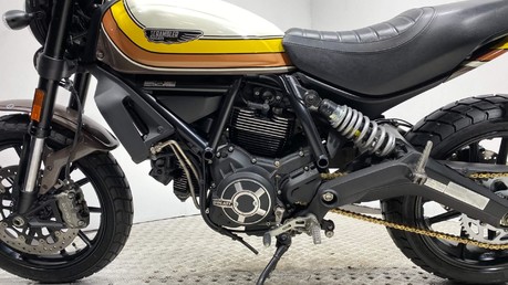 Ducati Scrambler 800 SCRAMBLER MACH 2.0 36