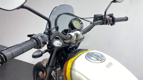 Ducati Scrambler 800 SCRAMBLER MACH 2.0 43