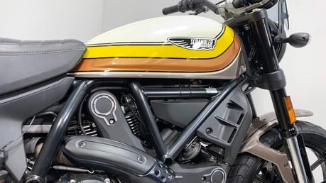 Ducati Scrambler 800 SCRAMBLER MACH 2.0 18