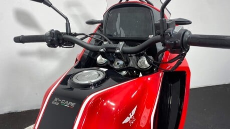 Moto Morini X-Cape 4