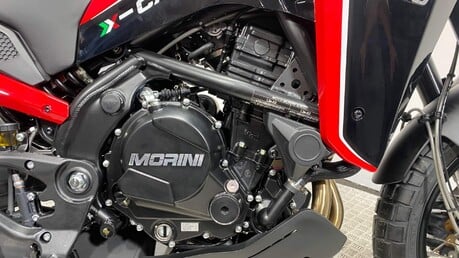 Moto Morini X-Cape 13