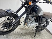 Sinnis Retrostar 250 Naked 38