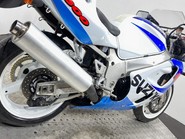 Suzuki GSXR600 GSXR 600 X 4