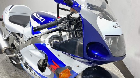 Suzuki GSXR600 GSXR 600 X 11