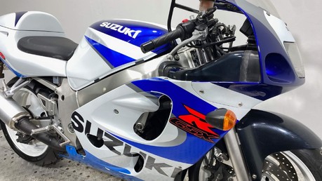 Suzuki GSXR600 GSXR 600 X 13