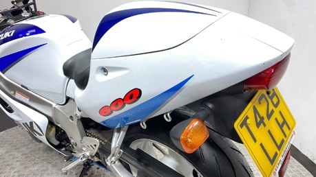 Suzuki GSXR600 GSXR 600 X 37