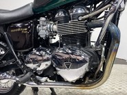 Triumph Bonneville 13