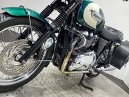 Triumph Bonneville 54