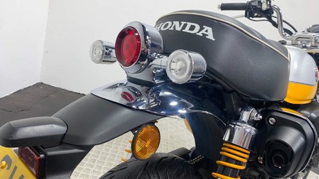 Honda Monkey 125 6