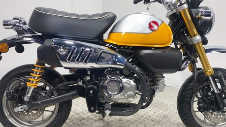 Honda Monkey 125 14