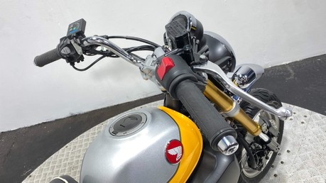 Honda Monkey 125 26