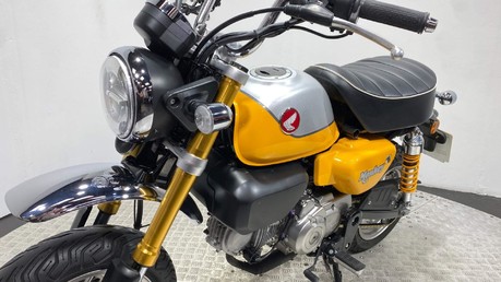 Honda Monkey 125 36