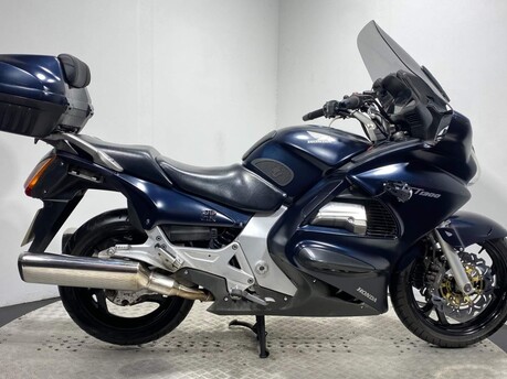 Honda ST ST 1300