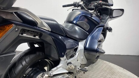 Honda ST ST 1300 7