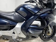 Honda ST ST 1300 11