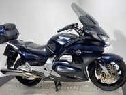 Honda ST ST 1300 24