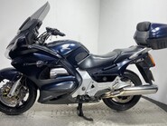 Honda ST ST 1300 26