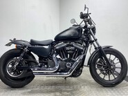 Harley-Davidson Sportster 1