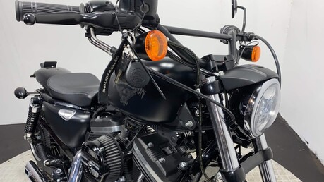 Harley-Davidson Sportster 19