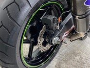 Kawasaki ZX-6R ZX 600 R9F 6