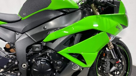 Kawasaki ZX-6R ZX 600 R9F 15