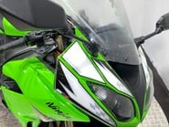 Kawasaki ZX-6R ZX 600 R9F 22