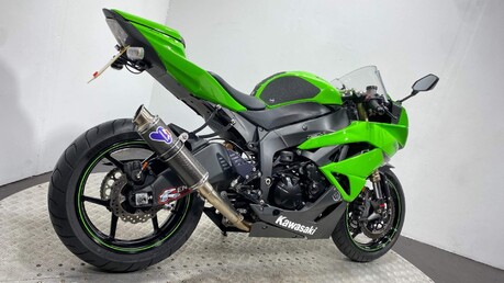 Kawasaki ZX-6R ZX 600 R9F 25