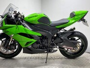 Kawasaki ZX-6R ZX 600 R9F 28