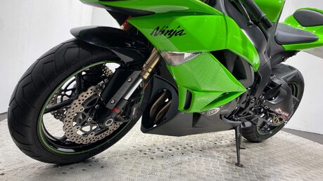 Kawasaki ZX-6R ZX 600 R9F 31