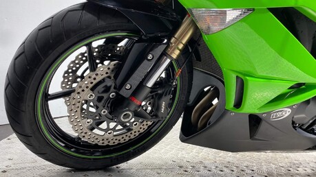 Kawasaki ZX-6R ZX 600 R9F 33