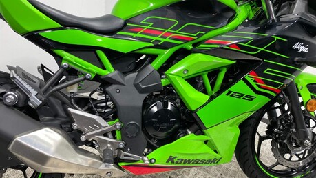 Kawasaki Ninja BX 125 BRFAN 13