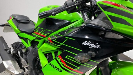 Kawasaki Ninja BX 125 BRFAN 21