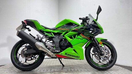 Kawasaki Ninja BX 125 BRFAN 31