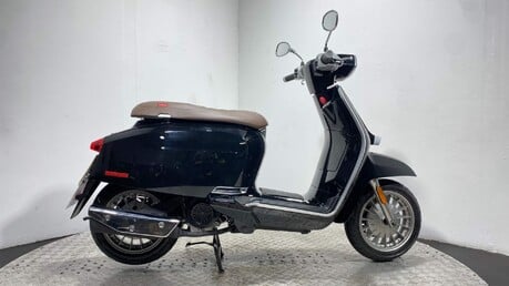 Lambretta V Special 1