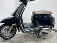 Lambretta V Special 9