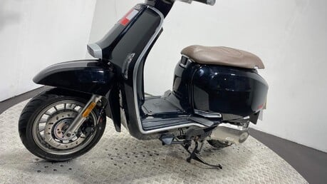 Lambretta V Special 11