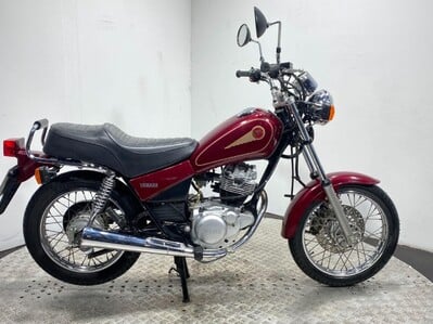 Yamaha SR 125