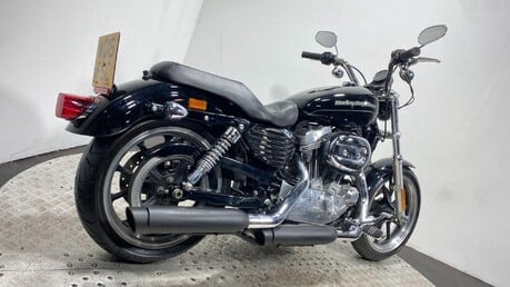 Harley-Davidson Sportster 3