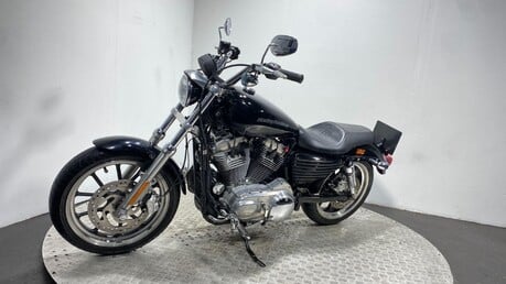 Harley-Davidson Sportster 9