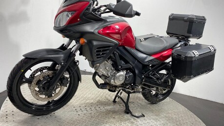 Suzuki V-Strom 8