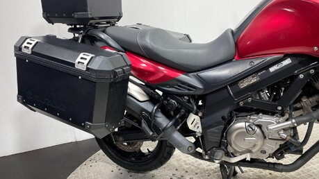 Suzuki V-Strom 24