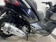 SYM Joymax JOYMAX GTS 125i 4